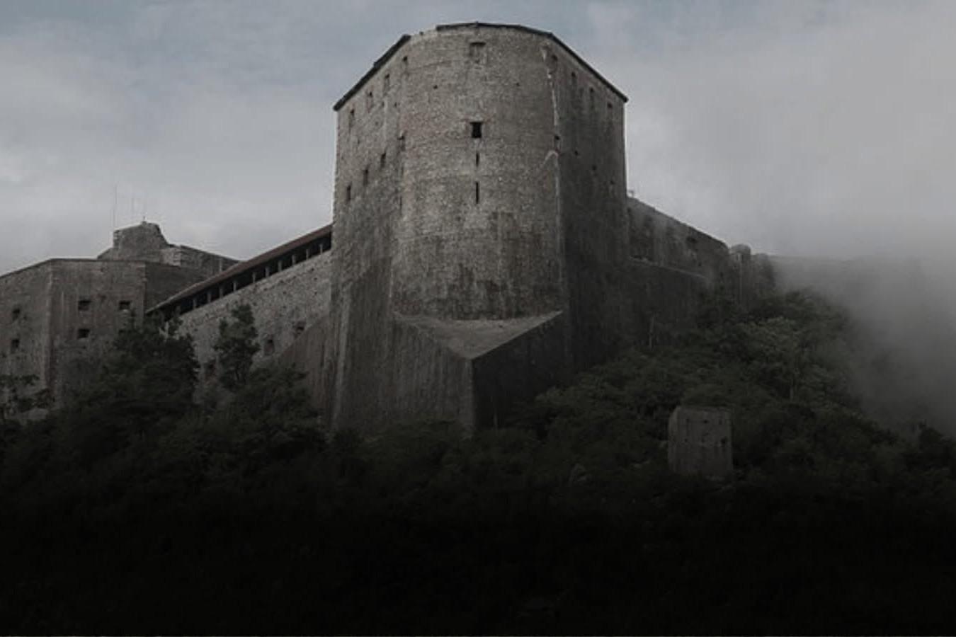 Drame à la Citadelle : responsabilité centrale, sanctions locales ?