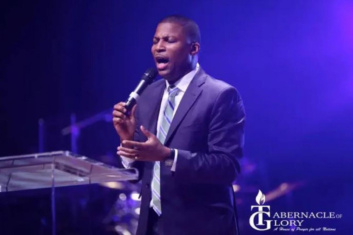 Église Tabernacle de Gloire: pour une propagande médiatique éhontée